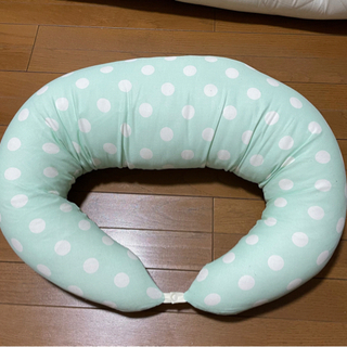 クッション 月形