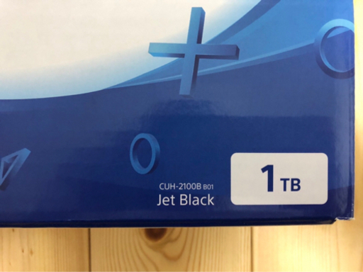 PlayStation®4 ジェット・ブラック 1TB CUH-2100BB01