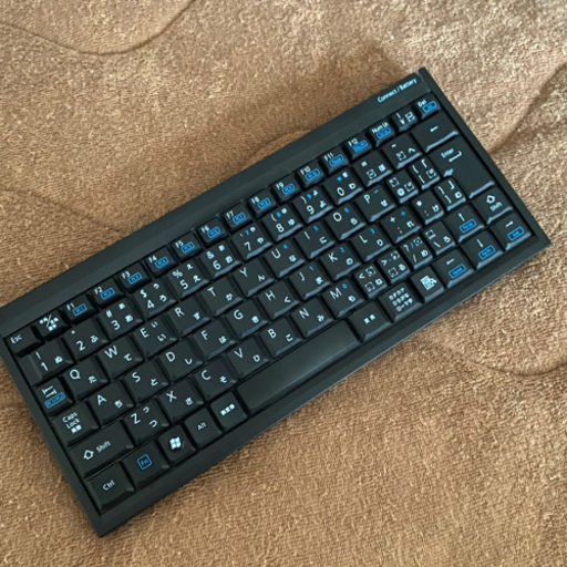 コンパクトワイヤレスキーボード　TK-FBP013シリーズ