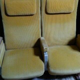 値下しました❗10000円で、初代新幹線0系指定席椅子の画像