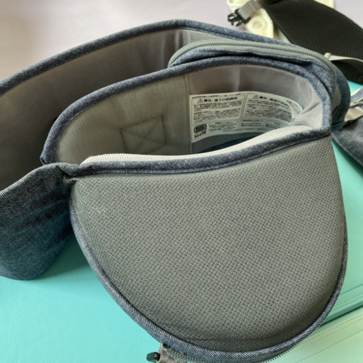 ポグネー　ヒップシート　抱っこ紐