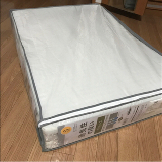 マットレス(ニトリ)  折りたたみスノコマット(アイリスオーヤマ)の画像