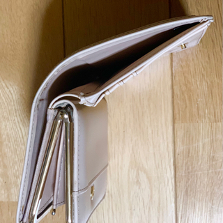 ハローキティ２つ折財布　最終値下げの画像