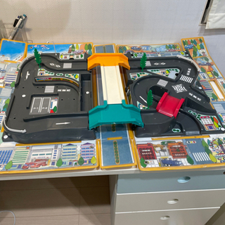 トミカ お出かけ立体マップ