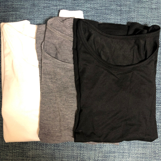UNIQLO ヒートテック 子供服 130 肌着 インナー 3枚...