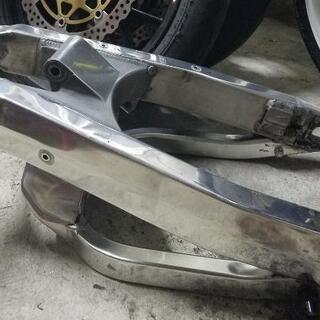 GSF1200用　カスタム　スイングアーム　ダエグホイール　フロントフォーク　ウオタニSP2 カーボンフロントフェンダーの画像
