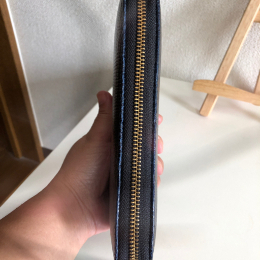 リザード(トカゲ革)長財布