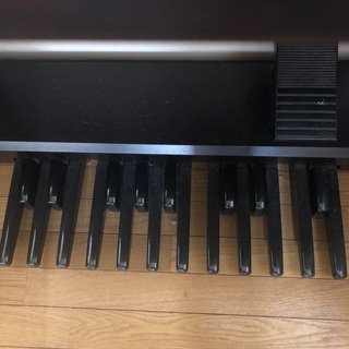 エレクトーンEL100の画像