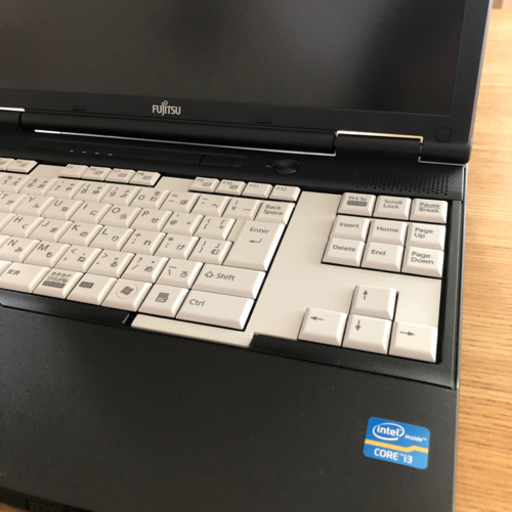 【富士通】ノートパソコン LIFEBOOK A561/D