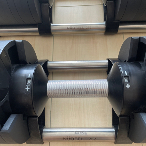 大人気可変式ダンベル（フレックスベル　32kg×2  2kgインクリメント）