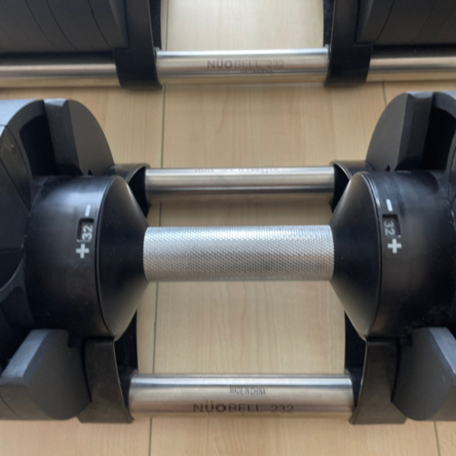大人気可変式ダンベル（フレックスベル　32kg×2  2kgインクリメント）