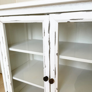 キャビネット棚　シャビーシック風　アンティーク風の画像