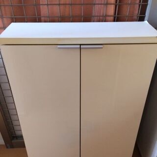 収納棚（幅59×奥行19×高さ90）
