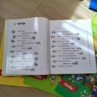 ディズニー英語　ワールドファミリー　
ワールドオブイングリッシュ　歌　SingAlongの画像