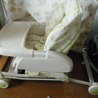 ベビーベッド　ゆらゆらします　玉村町の画像