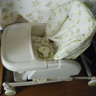 ベビーベッド　ゆらゆらします　玉村町の画像