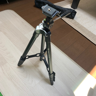 カメラの三脚