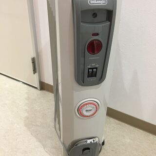 中古　デロンギオイルヒーター　H770812EFS　1200W