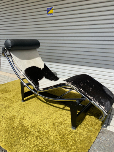 (商談中)ル・コルビジュ　シェーブロング　牛柄