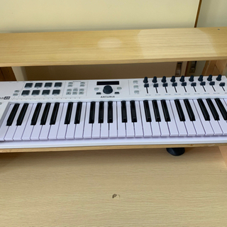 MIDIキーボード　音楽作り