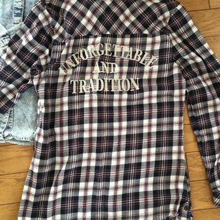 レディース長袖シャツの画像