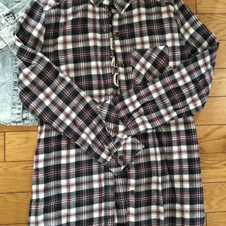 レディース長袖シャツの画像