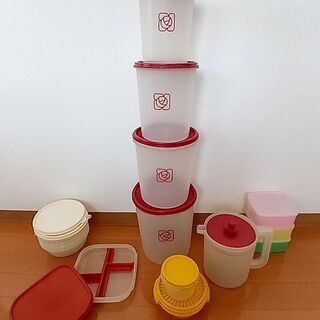 タッパーセットの画像