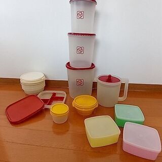 タッパーセットの画像