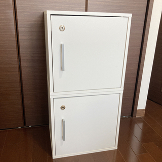 【美品】鍵付きカラーボックス／ホワイト×2個