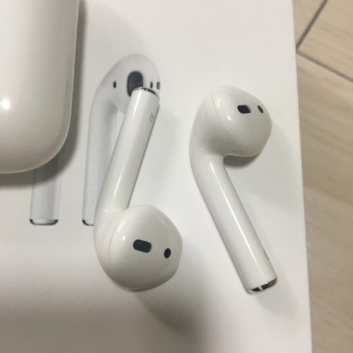 AirPods エアーポッズ第二世代