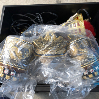 1010-182  かぶと　箱付きの画像