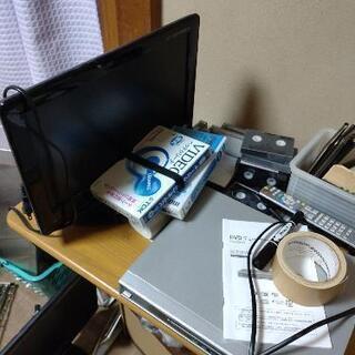 【10/16㈯】遺品整理　第二弾　8ミリビデオ　カセットテープ　...