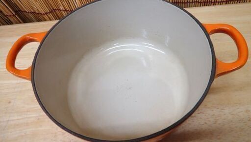   ル・クルーゼ 両手鍋 18㎝ 1.8L オレンジ ホーロー LE CREUSET 18 フランス製 ☆ PayPay(ペイペイ)決