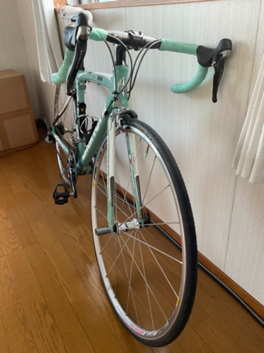 ※値下げしました! (価格応相談)　Bianch ロードバイク　2x10スピード（チェレステカラー）