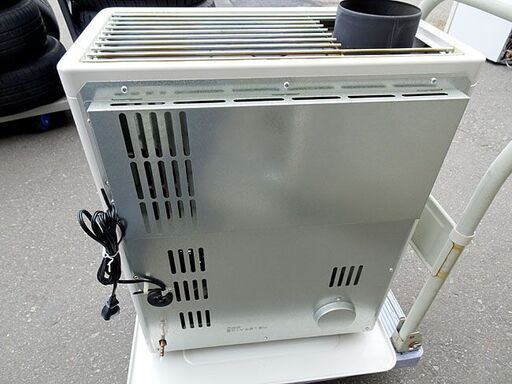 動作済★CORONA/コロナ★半密閉式石油ストーブ/煙突式ストーブ 暖房機器 17年製 木造12/鉄コ19■SV-V4517M■
