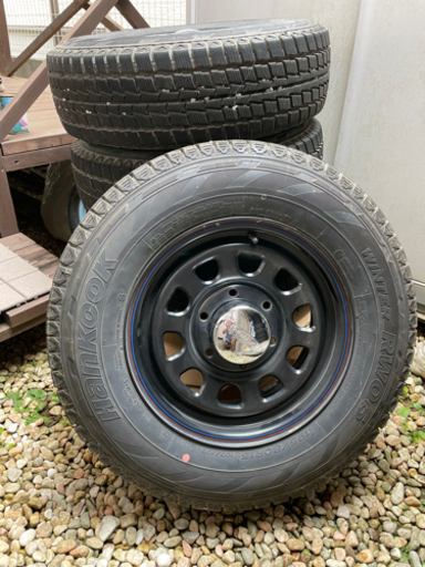 ハイエース　スタッドレス　195/80-15 デイトナ