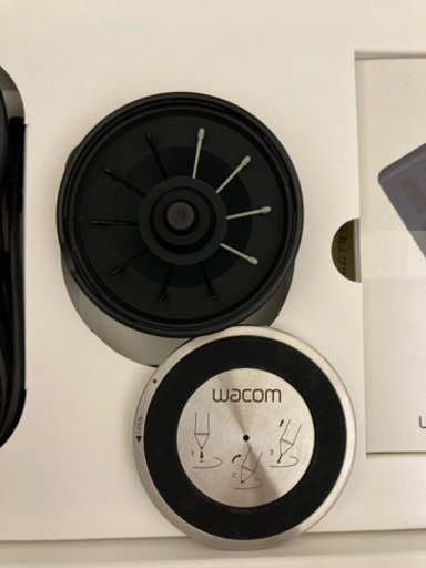 Wacom ペンタブ　中古美品