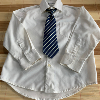 子供用スーツ　120cm   差し上げますの画像