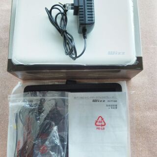 ★未使用級★10.1型液晶ポータブルDVDプレーヤー(車載キット付き)