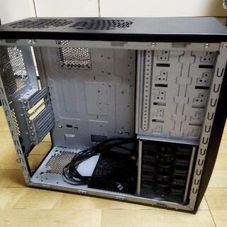 中古ATXケース　ミドルタワーの画像