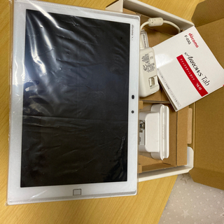 ARROWS Tab   タブレット端末