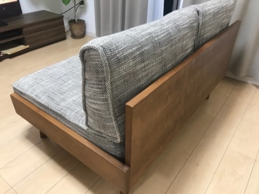 ウニコソファ
