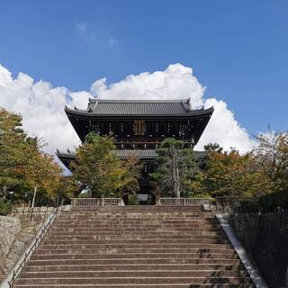 お寺でヨガをしよう！＠くろ谷さん〈腰痛・肩こり・座骨神経痛緩和〉の画像