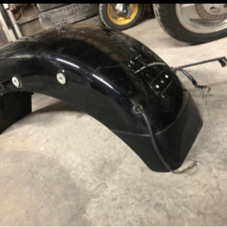 エリミネーター　リアフェンダーの画像