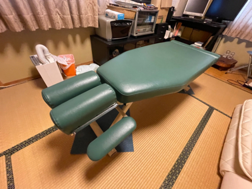 診療ベッド　超美品