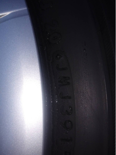 スタッドレスタイヤ205／60r16 ブリヂストン　ブリザック