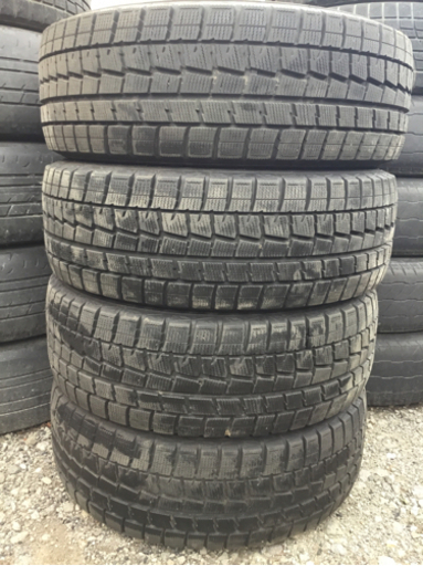 バリ溝 215/60R16 ダンロップ スタッドレスタイヤ 4本セット