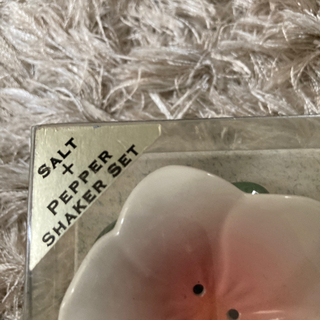 ハワイのおみやげペッパー＆ソルトの画像