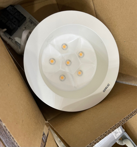 LEDダウンライト8個