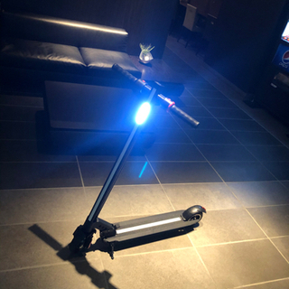 電動キックスケーター